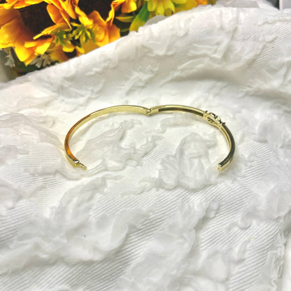 Mother & Daughter Knot Tied by God Bangle